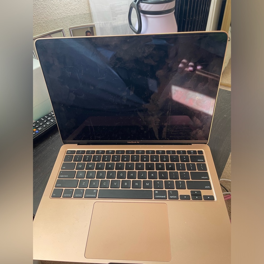 MacBook Air - 13.3"- 8GB Memory - 128GB Flash Storage